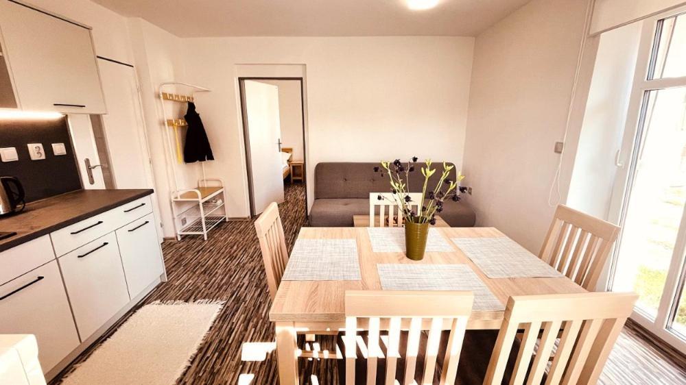 Apartmany Hvezdecka Broumov Ngoại thất bức ảnh